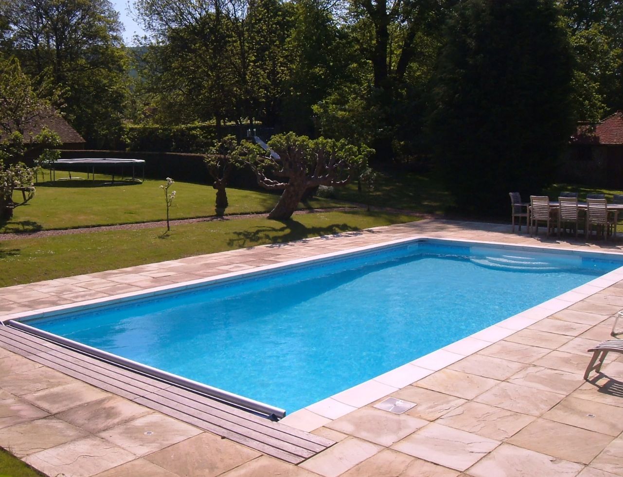 outdoor swimming pool